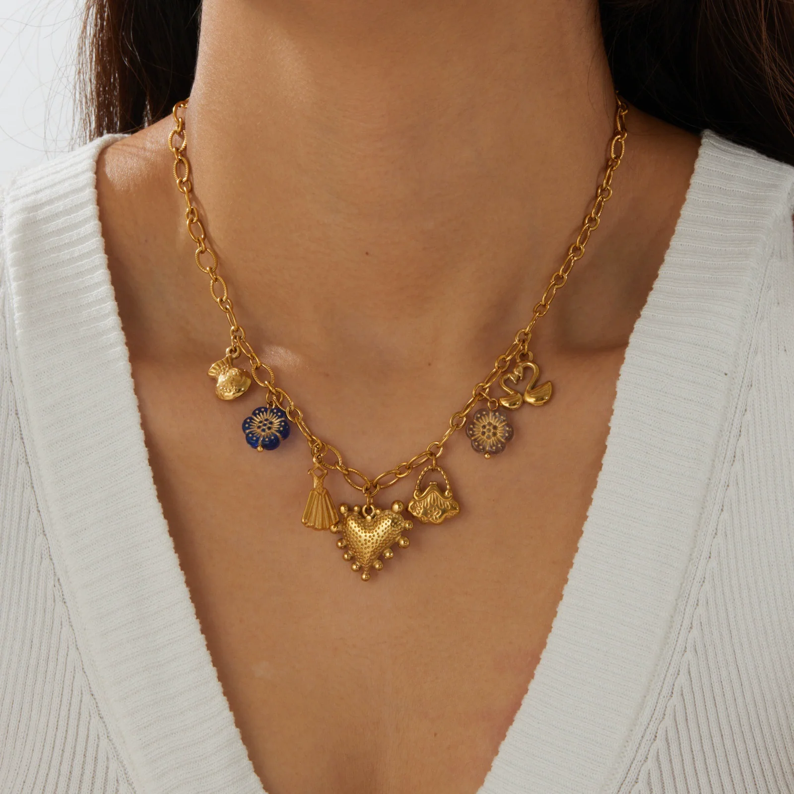 Wholesale Women's Gold Plated Maillard Style Heartshaped Stainless Steel Multipendant Necklace With Oshaped Chain - Image 2
