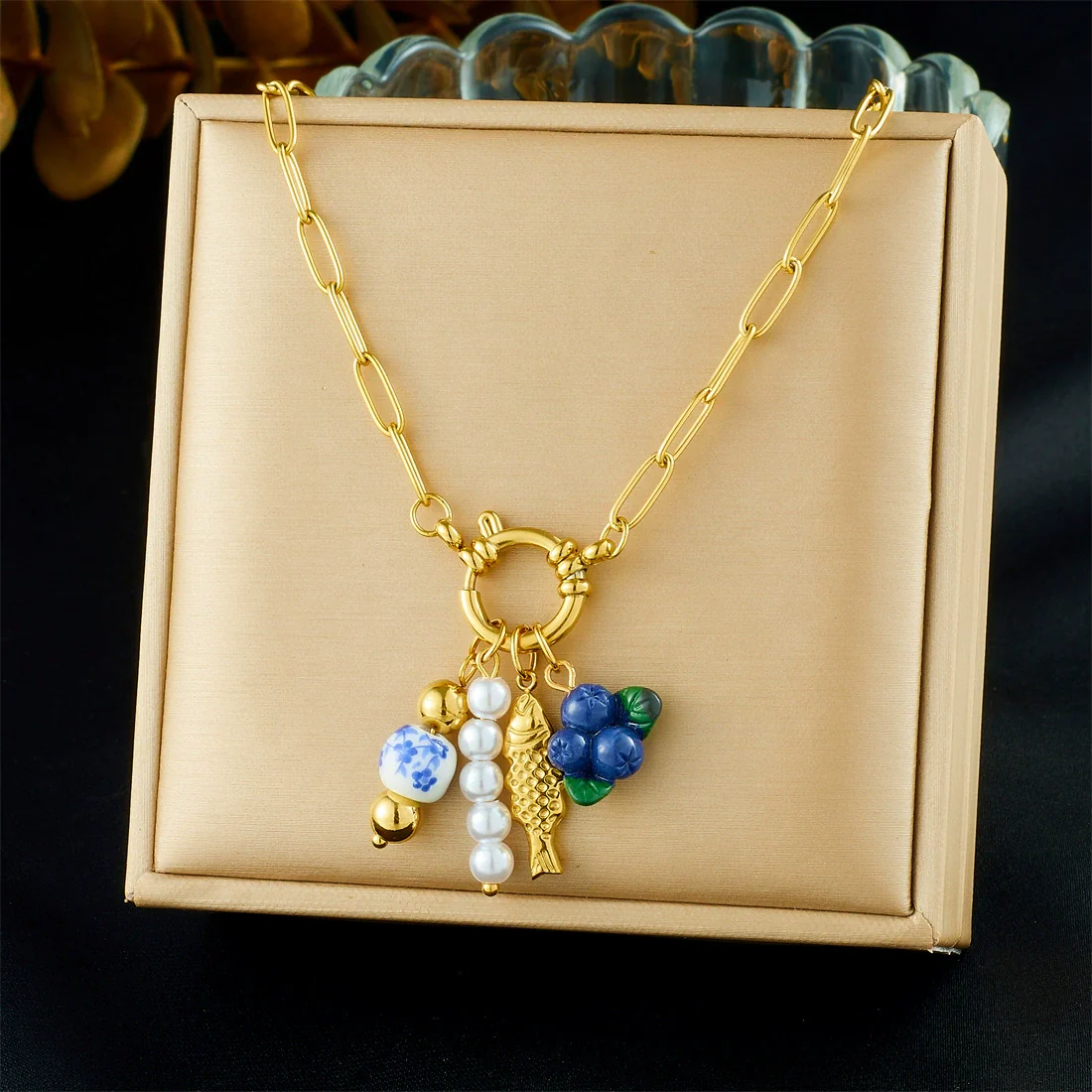 Wholesale Women's Goldplated Stainless Steel Heart Shape And Flower Pattern Hollow Pendant Necklace With Cross Chain - Image 13