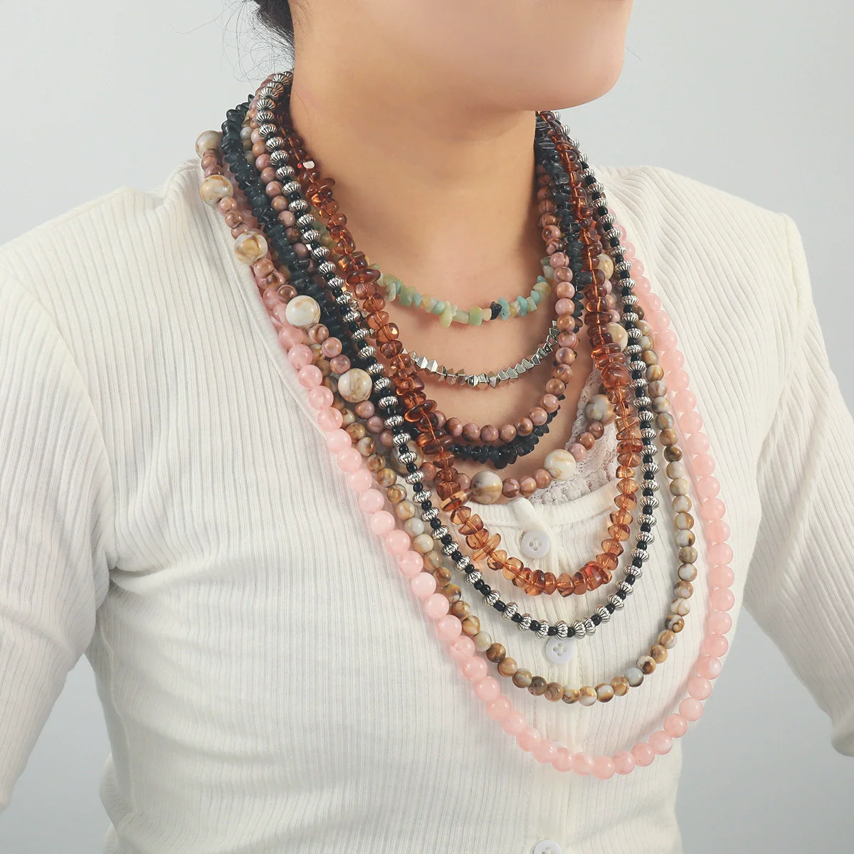 Wholesale Women's Handmade Multilayer Beaded Clavicle Chain Necklace With Artificial Crystal And Alloy Geometric Pattern Snake Bone Chain Style