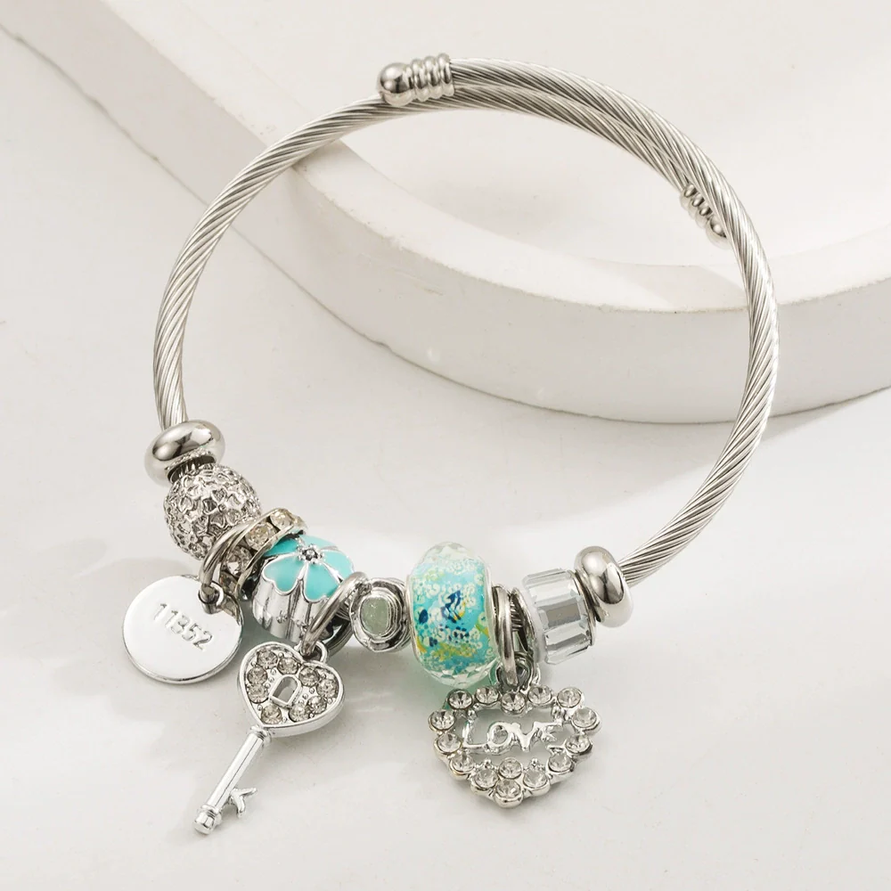 Wholesale Women's Handmade Stainless Steel Alloy Crystal Beaded Love Key Pendant Bracelet - Image 3