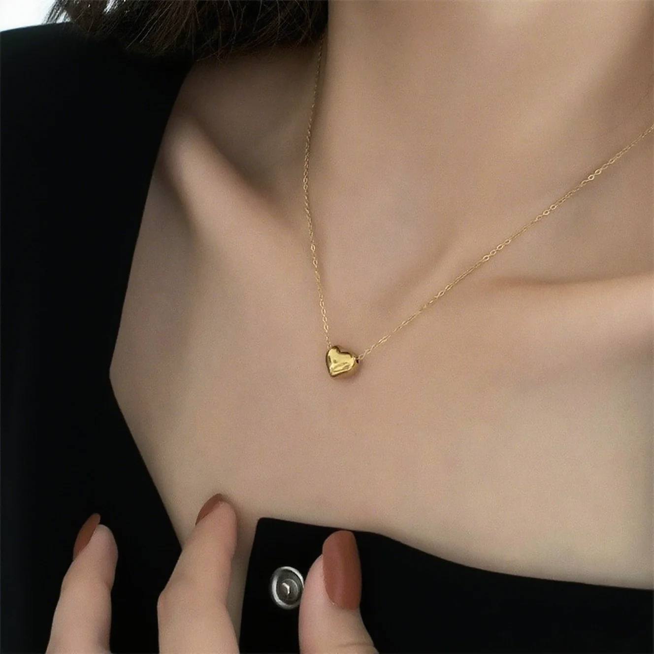 Wholesale Women's Heart Shaped Electroplated O Chain Necklace Light Luxury Style