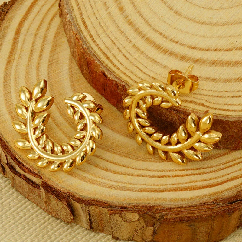 Wholesale Women's Highend Niche Design 316L Stainless Steel Flower Earrings With Electroplating - Image 4