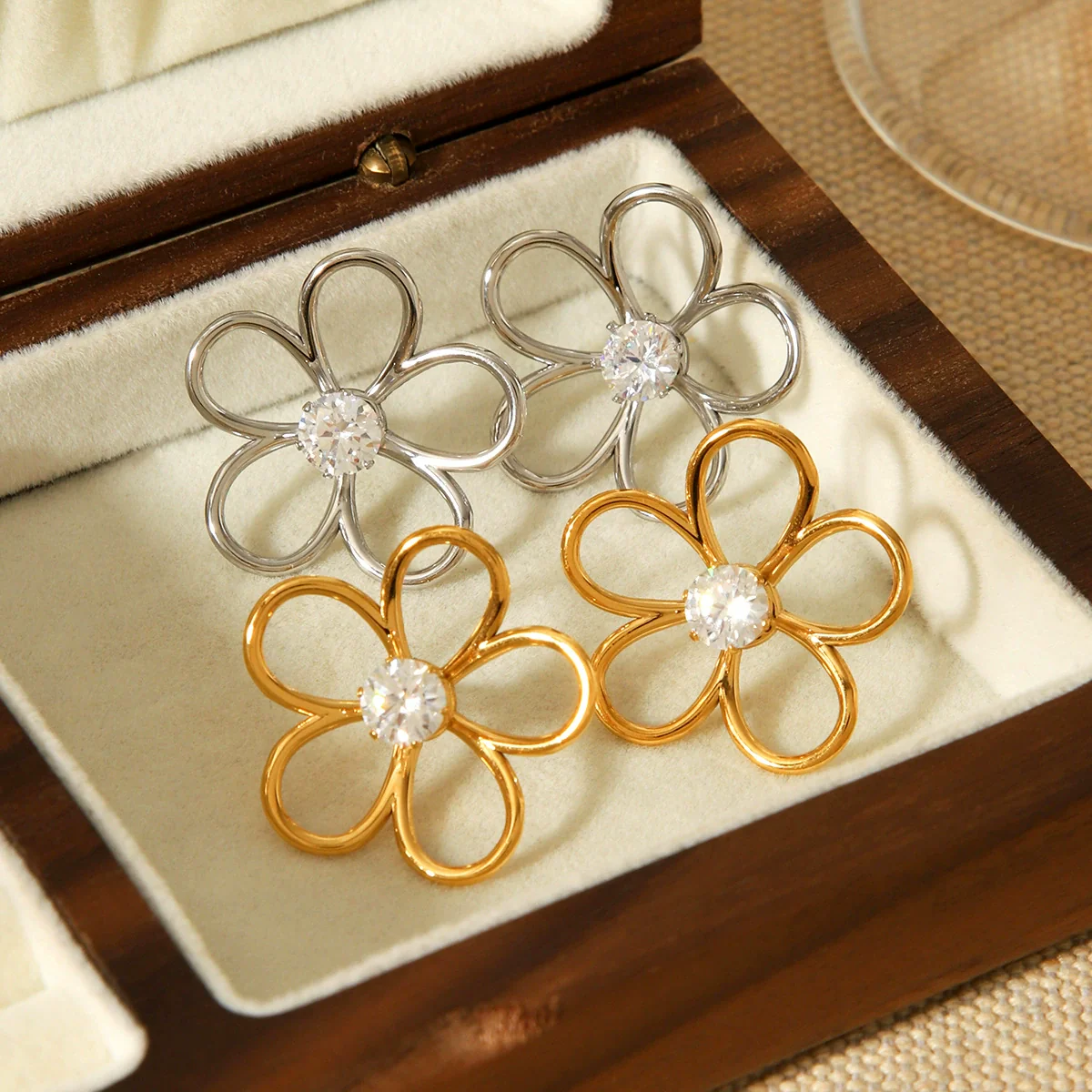 Wholesale Women's Hollow Stainless Steel Geometric Flower Zircon Inlaid Earrings - Image 4