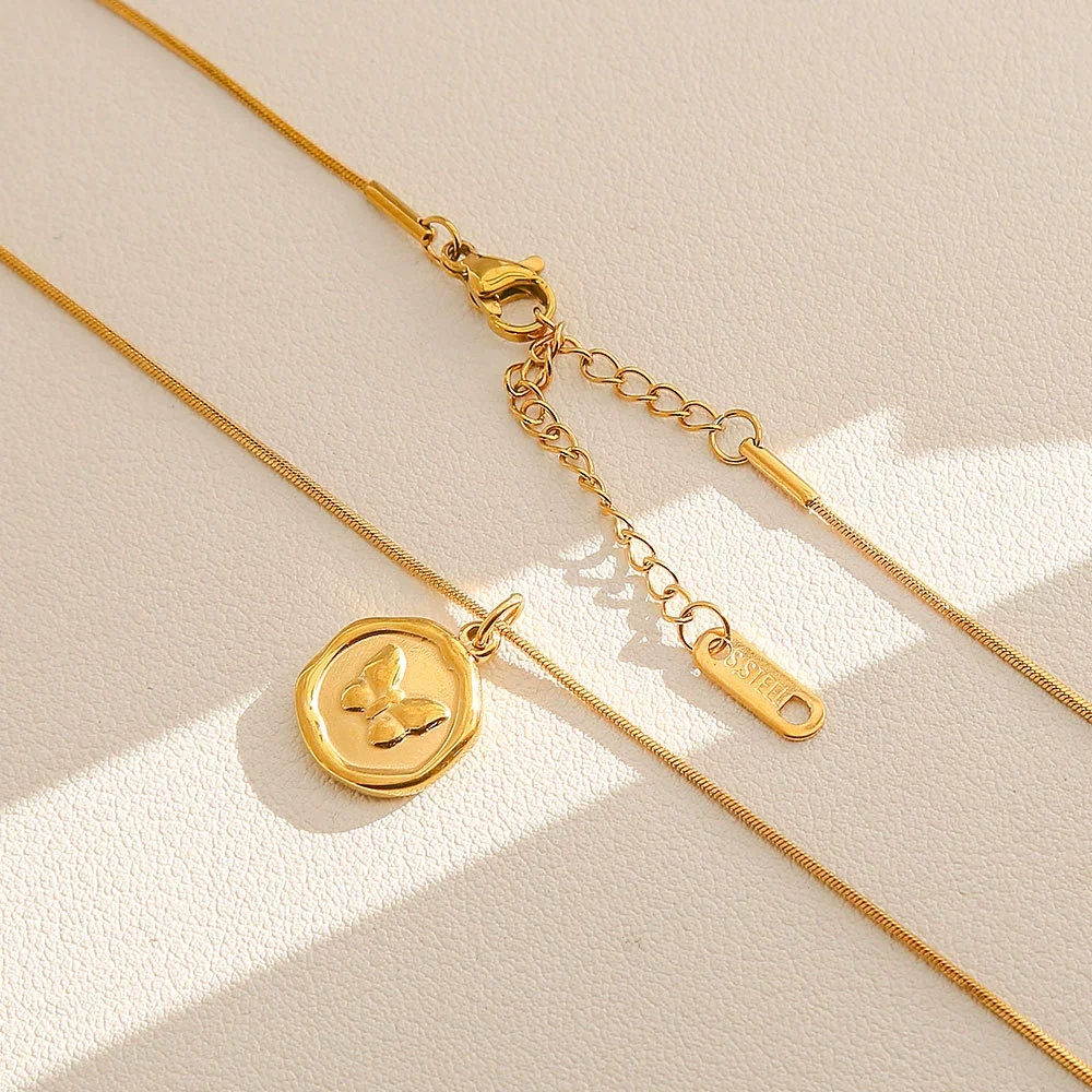 Wholesale Women's Ins Style Electroplated Stainless Steel Letter Round Pendant Necklace With Snake Bone Chain - Image 17