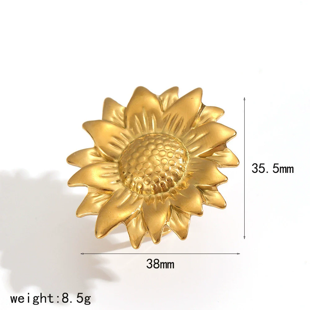 Wholesale Women's Ins Style Flower Pattern Titanium Steel And Stainless Steel Earrings With Pvd Furnace Vacuum Real Gold Plating - Image 10