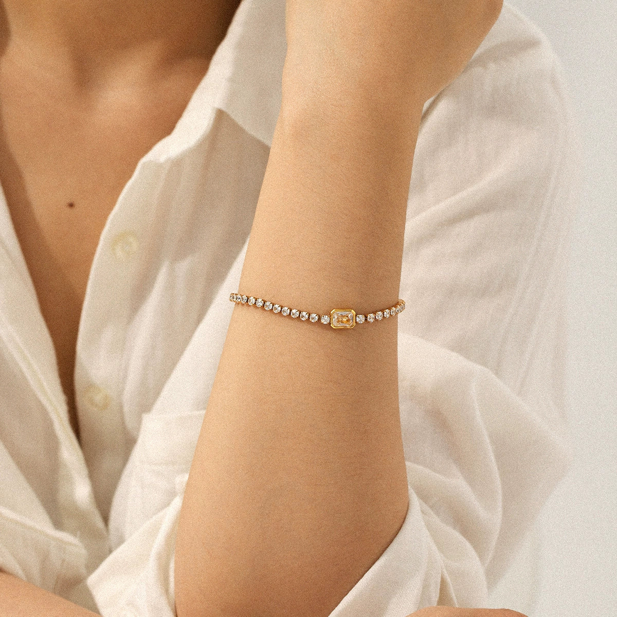 Wholesale Women's Ins Style Geometric Stainless Steel Zircon Inlaid Handmade Bracelet - Image 2