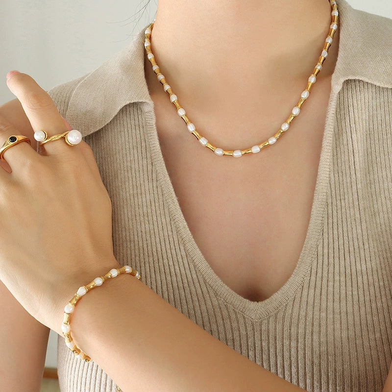 Wholesale Women's Jewelry Set Necklace Bracelet Freshwater Pearl Stitching Titanium Steel Electroplated