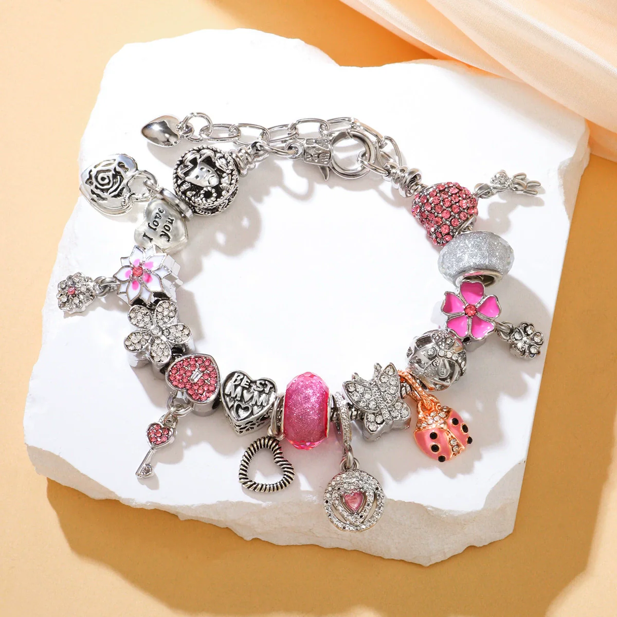 Wholesale Women's Jewelry Sweet Animal Style Zinc Alloy Heartshaped And Crownshaped Bracelet With Electroplating - Image 4