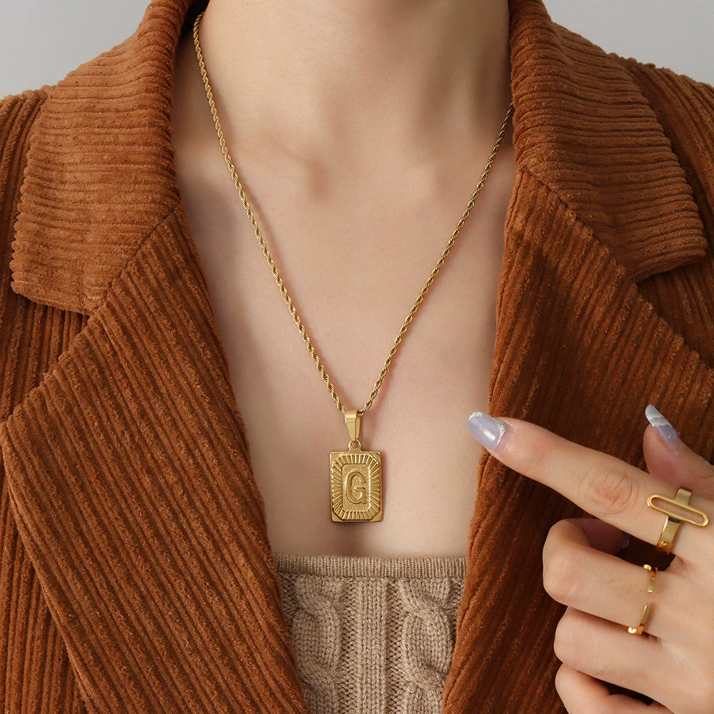 Wholesale Women's Jewelry 316L Stainless Steel Luxury Retro Necklace With Geometric Pattern And Electroplating Treatment - Image 12