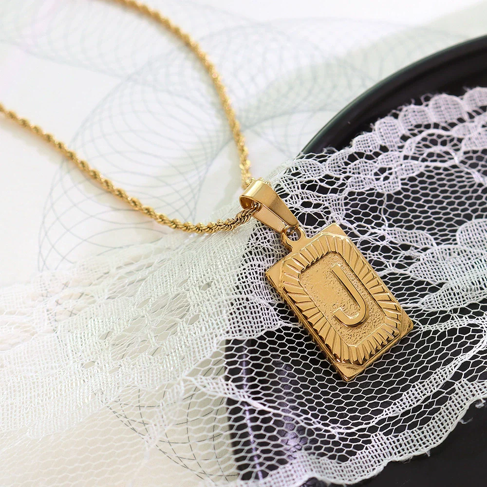 Wholesale Women's Jewelry 316L Stainless Steel Luxury Retro Necklace With Geometric Pattern And Electroplating Treatment - Image 15