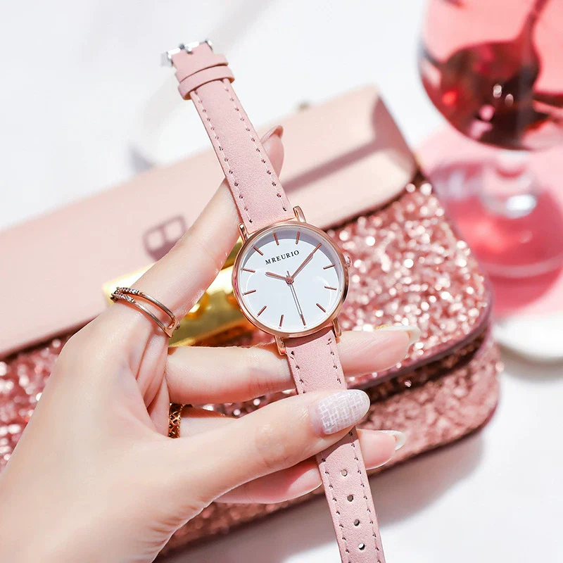 Wholesale Women's Leisure Quartz Watch With Metal Case Imitation Leather Strap And Round Dial - Image 3