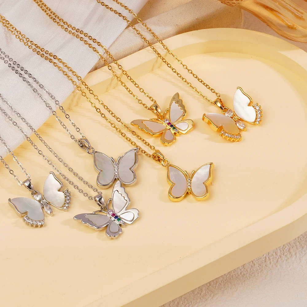 Wholesale Women's Light Luxury Animal Zodiac Butterfly Copper Necklace With Mixed Gemstone Setting And Electroplating O Word Chain