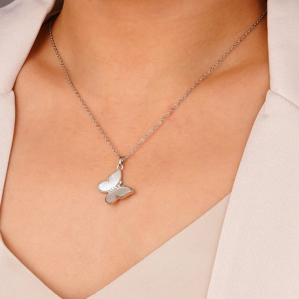 Wholesale Women's Light Luxury Animal Zodiac Butterfly Copper Necklace With Mixed Gemstone Setting And Electroplating O Word Chain - Image 9