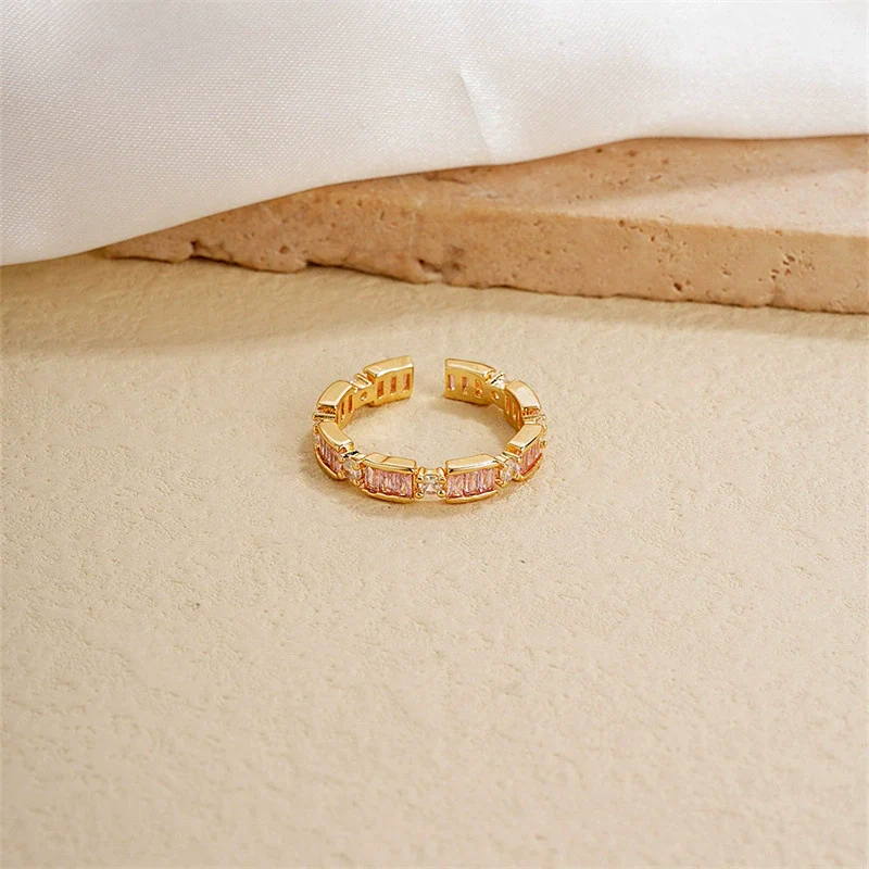 Wholesale Women's Light Luxury Copper Geometric Ring And Earrings With Zircon Inlay And Gold Plated - Image 4