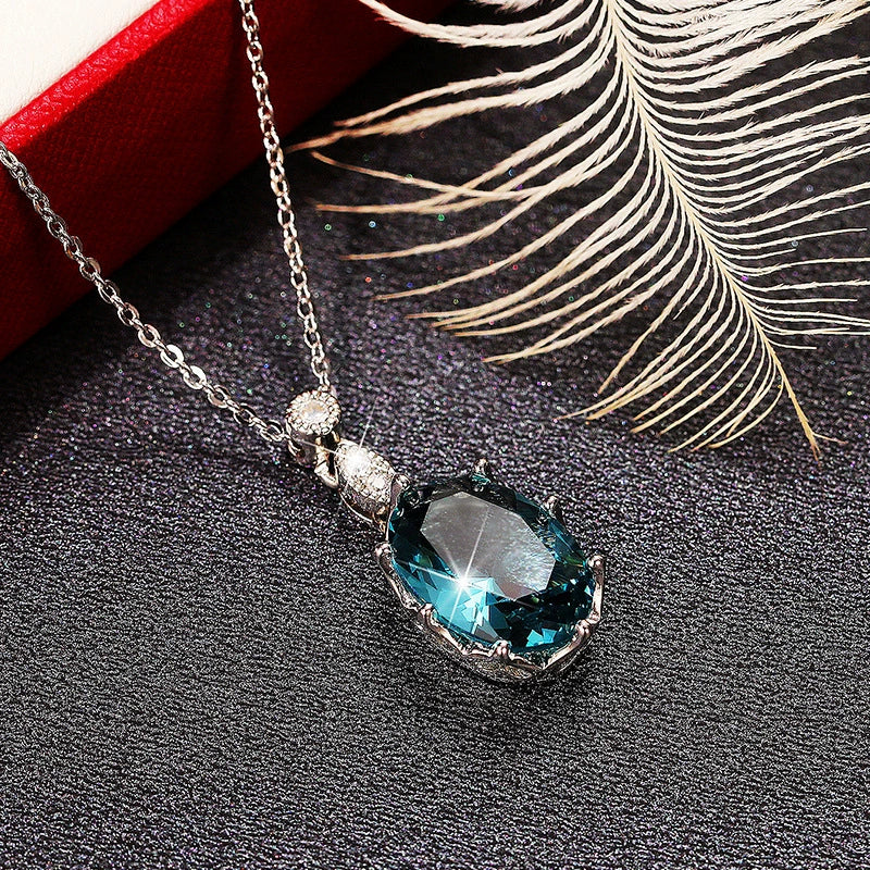 Wholesale Women's Light Luxury Copper Ochain Necklace With Oval Zircon And Mixed Gem Inlay Geometric Design - Image 2