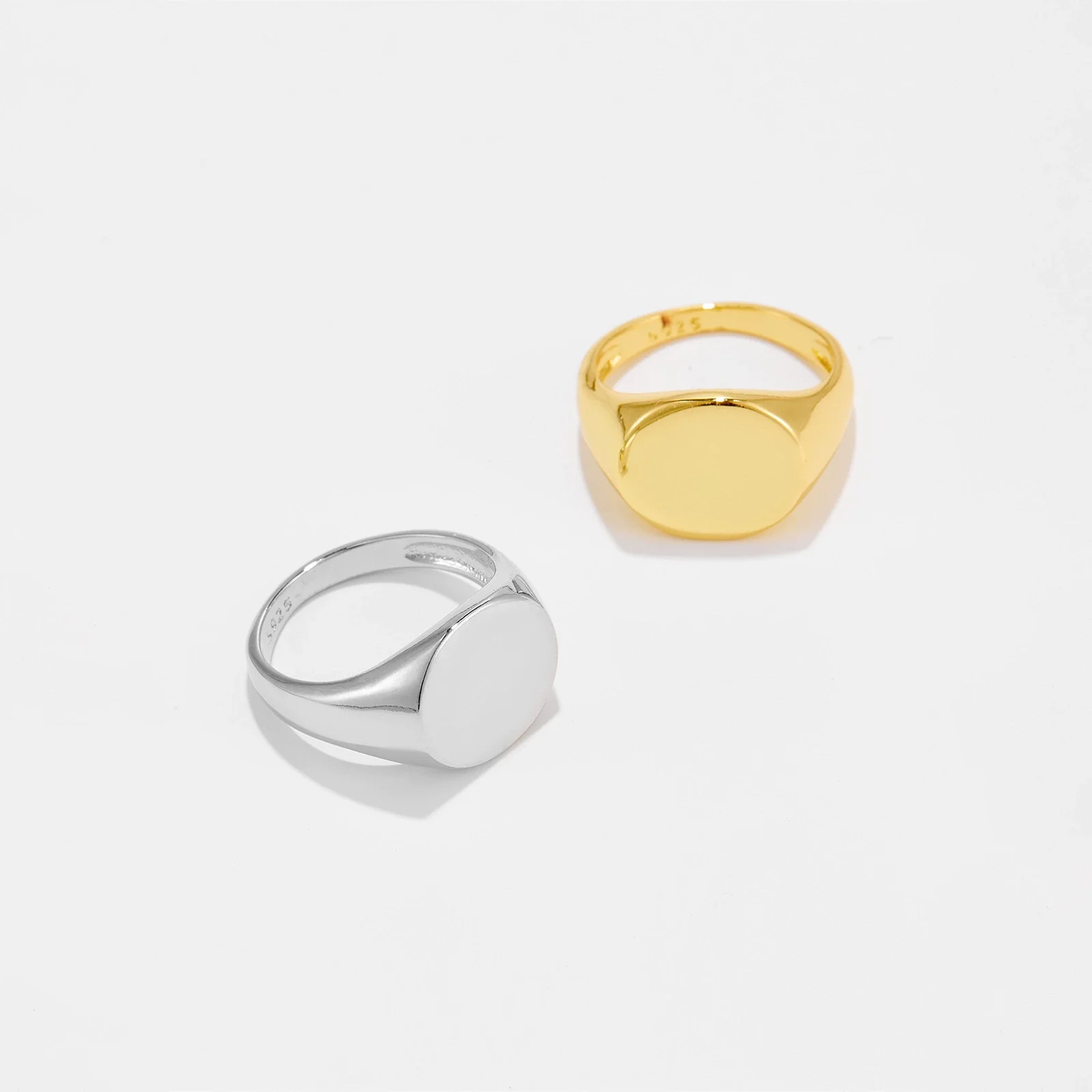 Wholesale Women's Light Luxury Copper Ring With Geometric Pattern And Electroplating Treatment