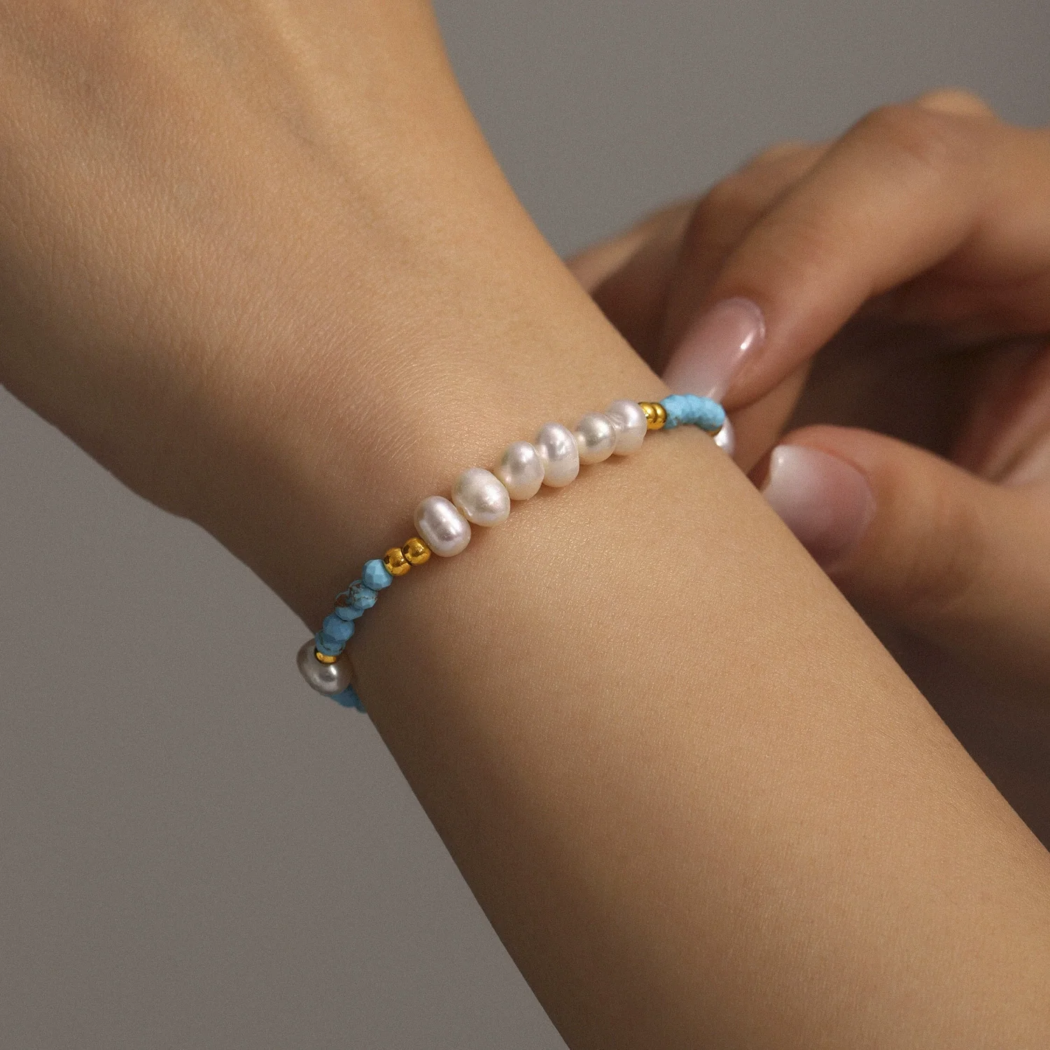Wholesale Women's Light Luxury Electroplated Pine Stone And Freshwater Pearl Ferris Wheel Clavicle Bracelet And Jewelry Set - Image 4