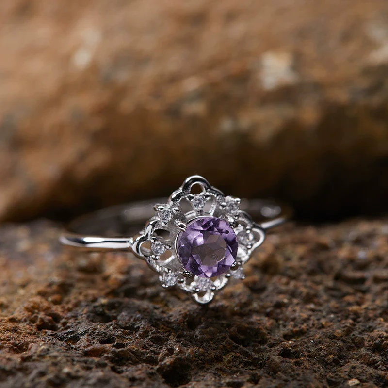 Wholesale Women's Light Luxury Geometric 925 Sterling Silver Ring Set With Gems - Image 12