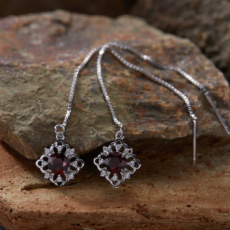 Wholesale Women's Light Luxury Geometric 925 Sterling Silver Ring Set With Gems - Image 29
