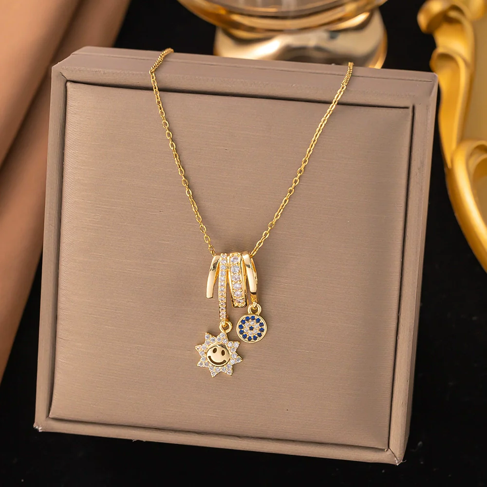 Wholesale Women's Light Luxury Geometric And Heart Shape Copper Electroplated Ochain Star Necklace Accessories - Image 10