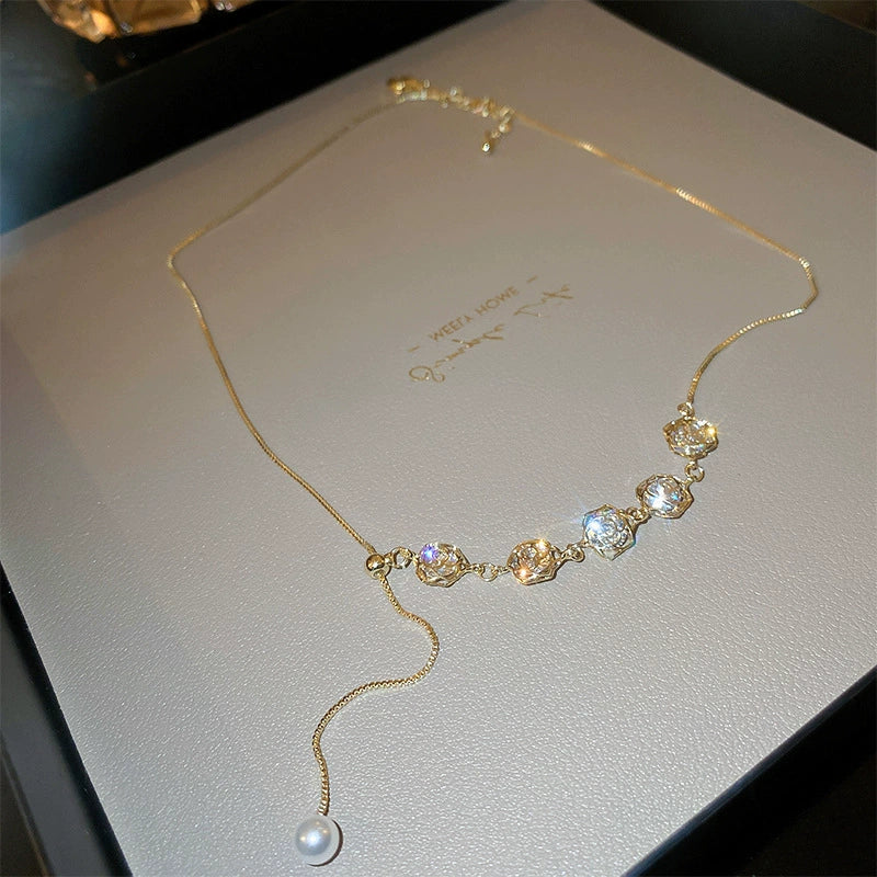 Wholesale Women's Light Luxury Geometric Animal Copper Alloy Real Gold Electroplated Fritillary Butterfly Pearl Necklace - Image 12