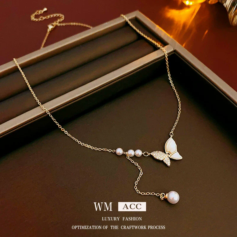 Wholesale Women's Light Luxury Geometric Animal Copper Alloy Real Gold Electroplated Fritillary Butterfly Pearl Necklace - Image 7