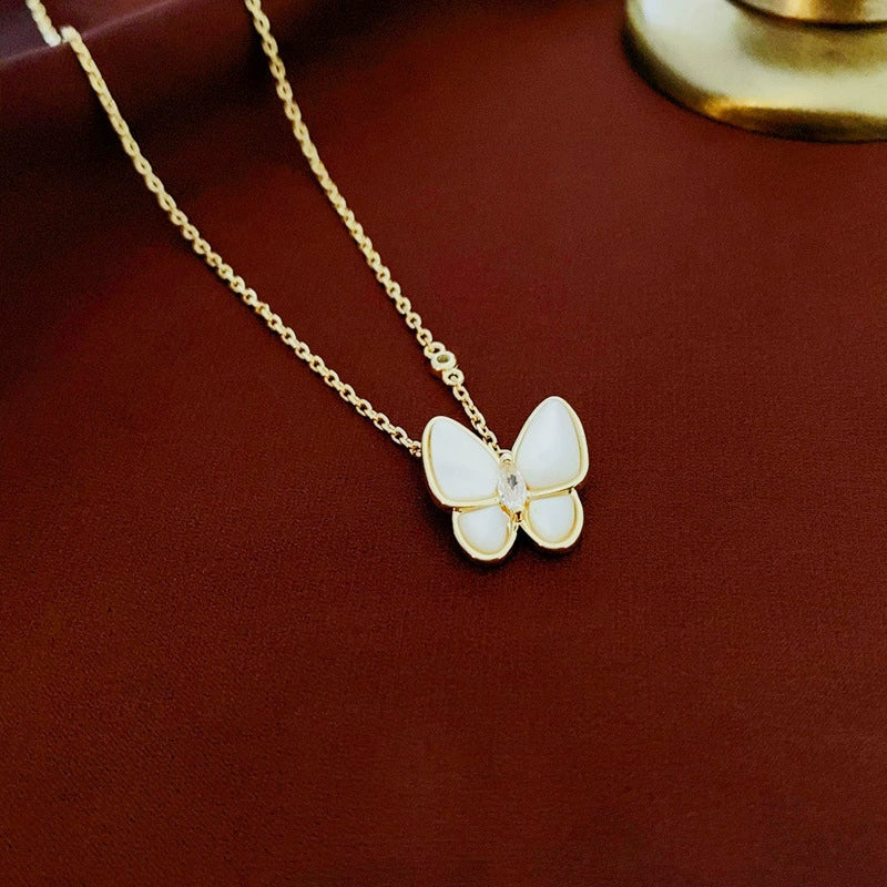 Wholesale Women's Light Luxury Geometric Animal Copper Alloy Real Gold Electroplated Fritillary Butterfly Pearl Necklace - Image 8