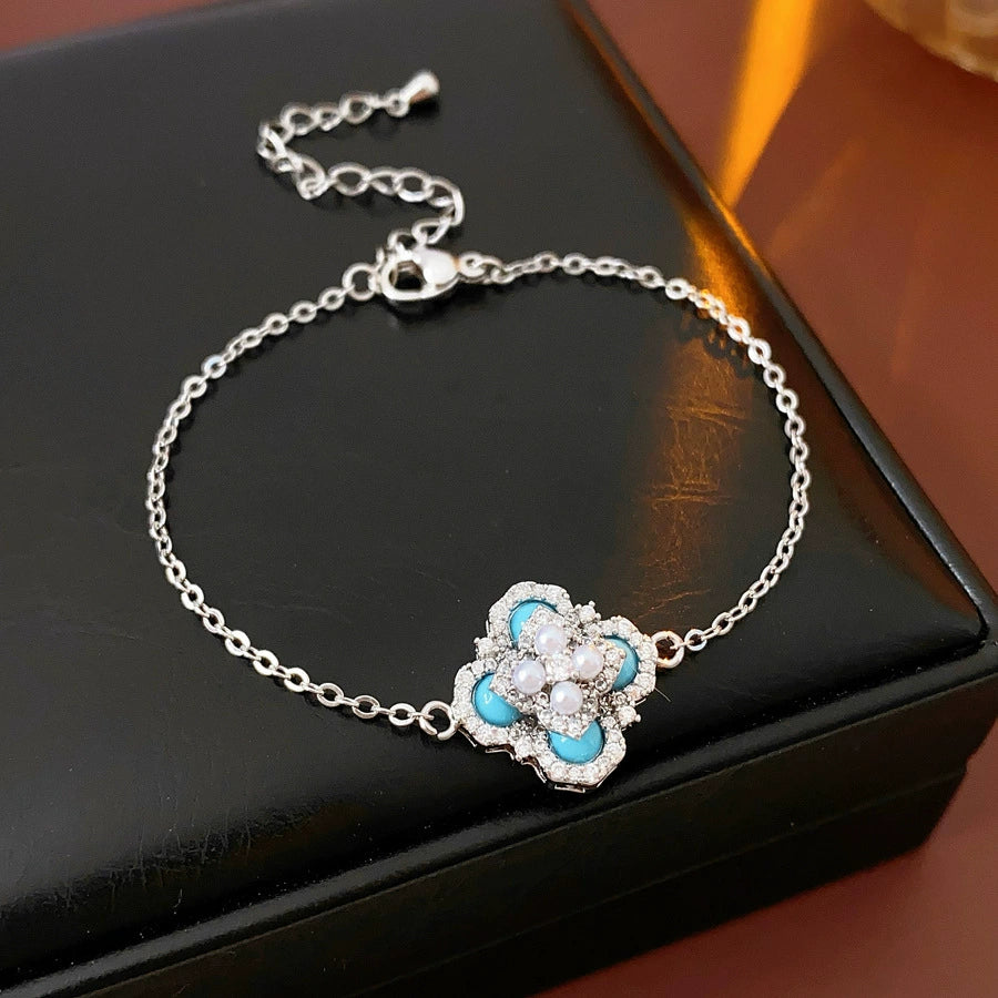 Wholesale Women's Light Luxury Geometric Copper Plastic Zircon Bracelet - Image 26