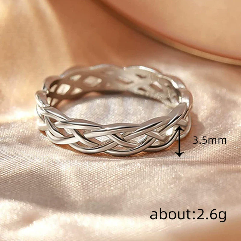 Wholesale Women's Light Luxury Geometric Copper Ring With Electroplating - Image 4