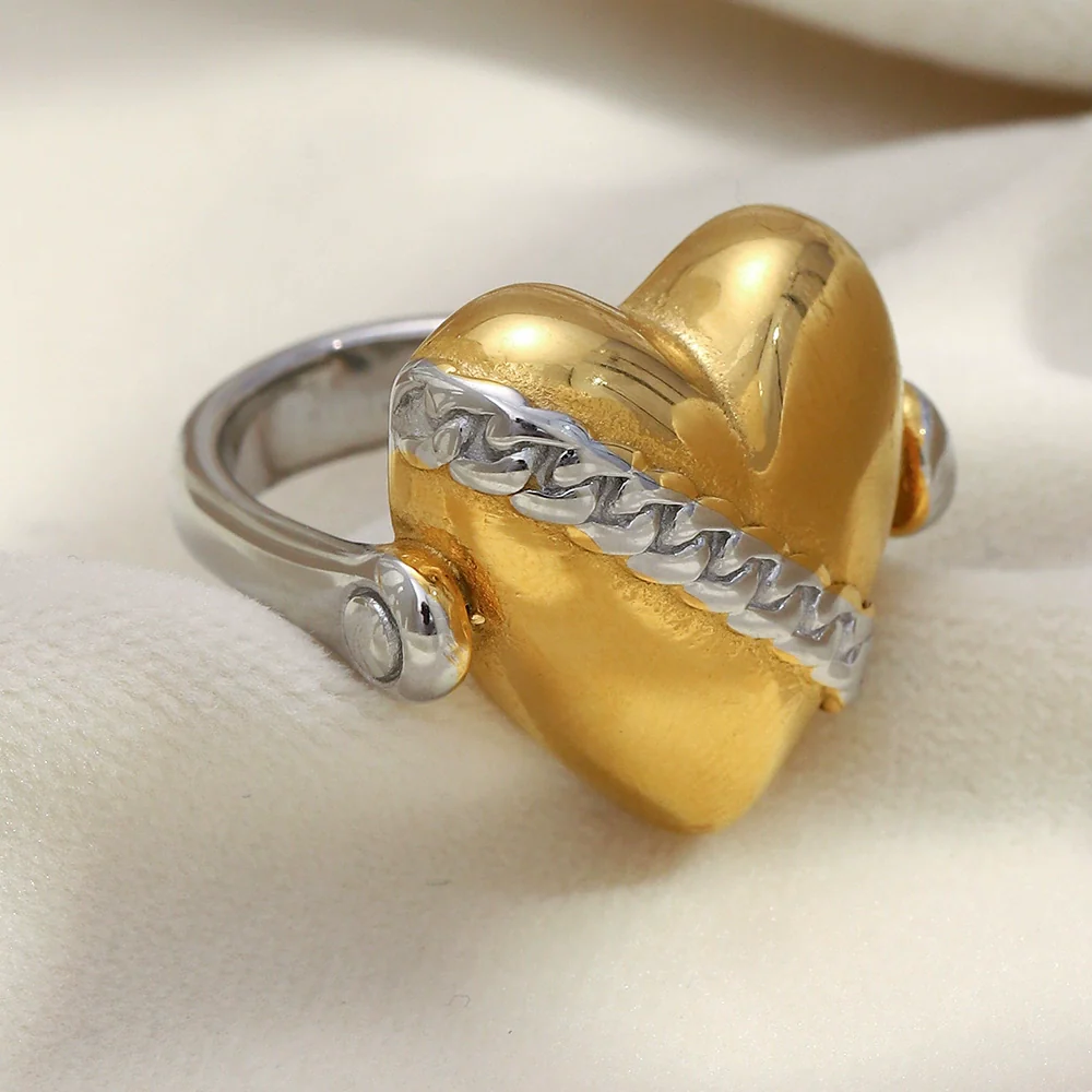 Wholesale Women's Light Luxury Geometric Heart Stereo Stainless Steel 18K Gold Plated Ring Hand Jewelry