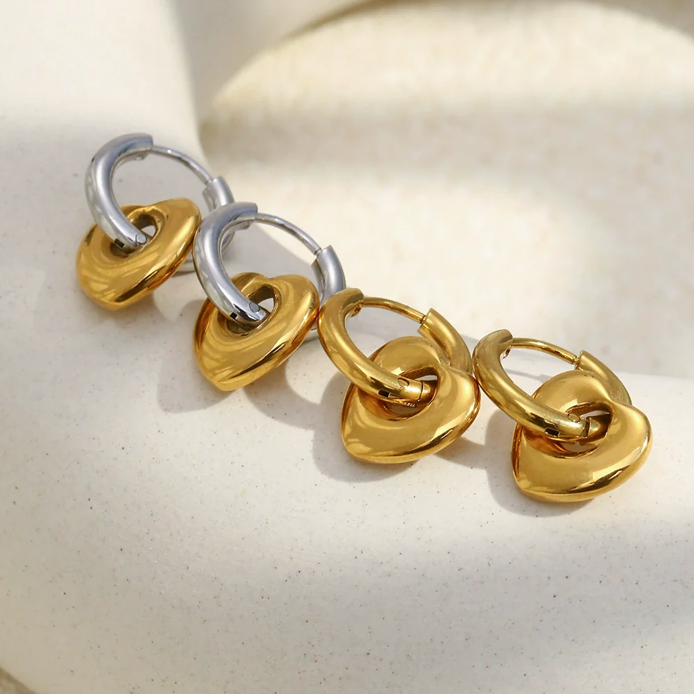 Wholesale Women's Light Luxury Geometric Heartshaped Stainless Steel Vacuum Plated Earrings Jewelry