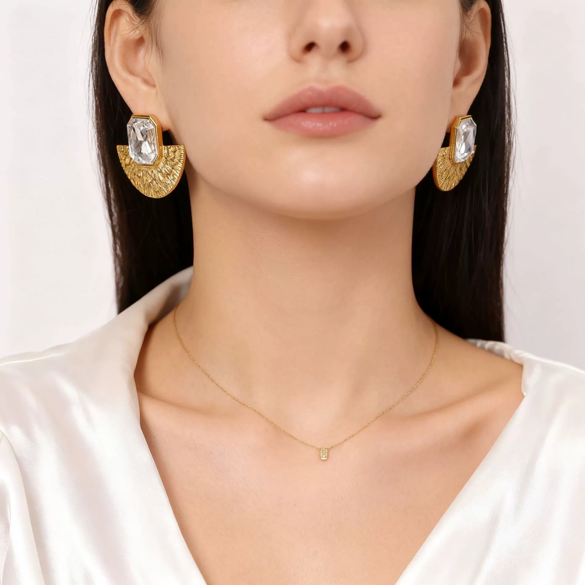 Wholesale Women's Light Luxury Geometric Stainless Steel Electroplated Earrings And Necklace - Image 3