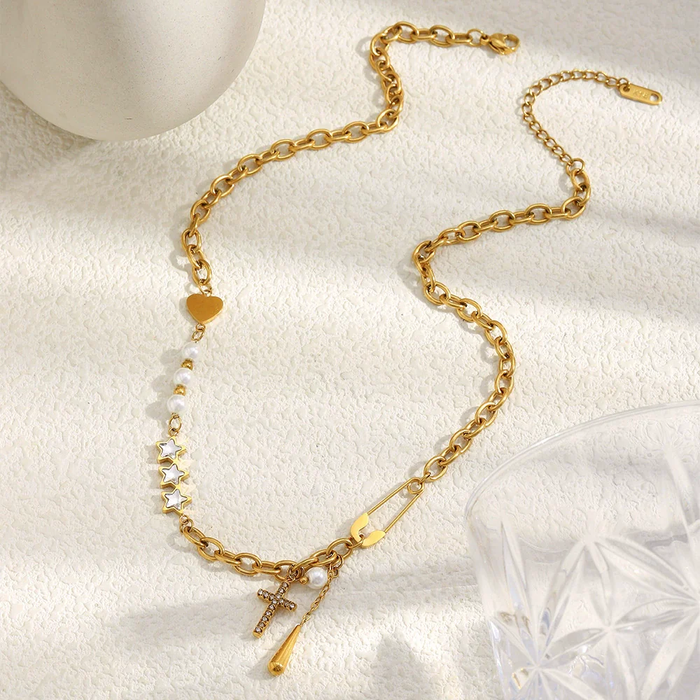 Wholesale Women's Light Luxury Geometric Stainless Steel Electroplated Tassel Cross Necklace