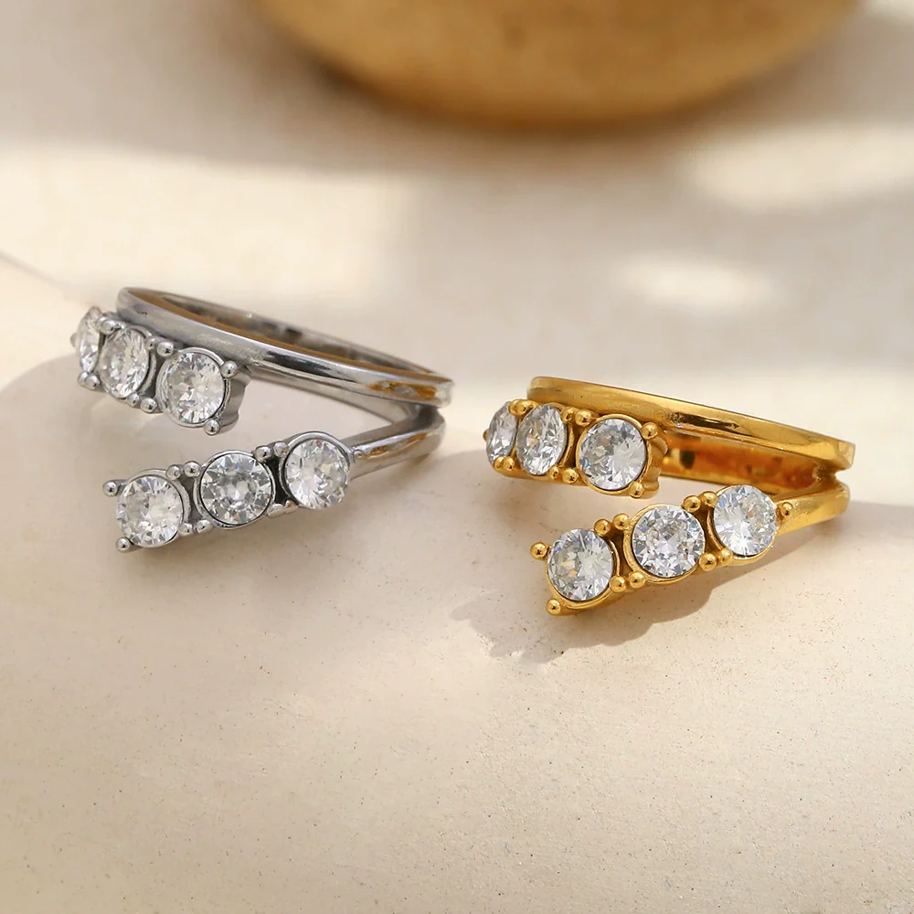 Wholesale Women's Light Luxury Geometric Stainless Steel Vacuum Plated Ring Jewelry