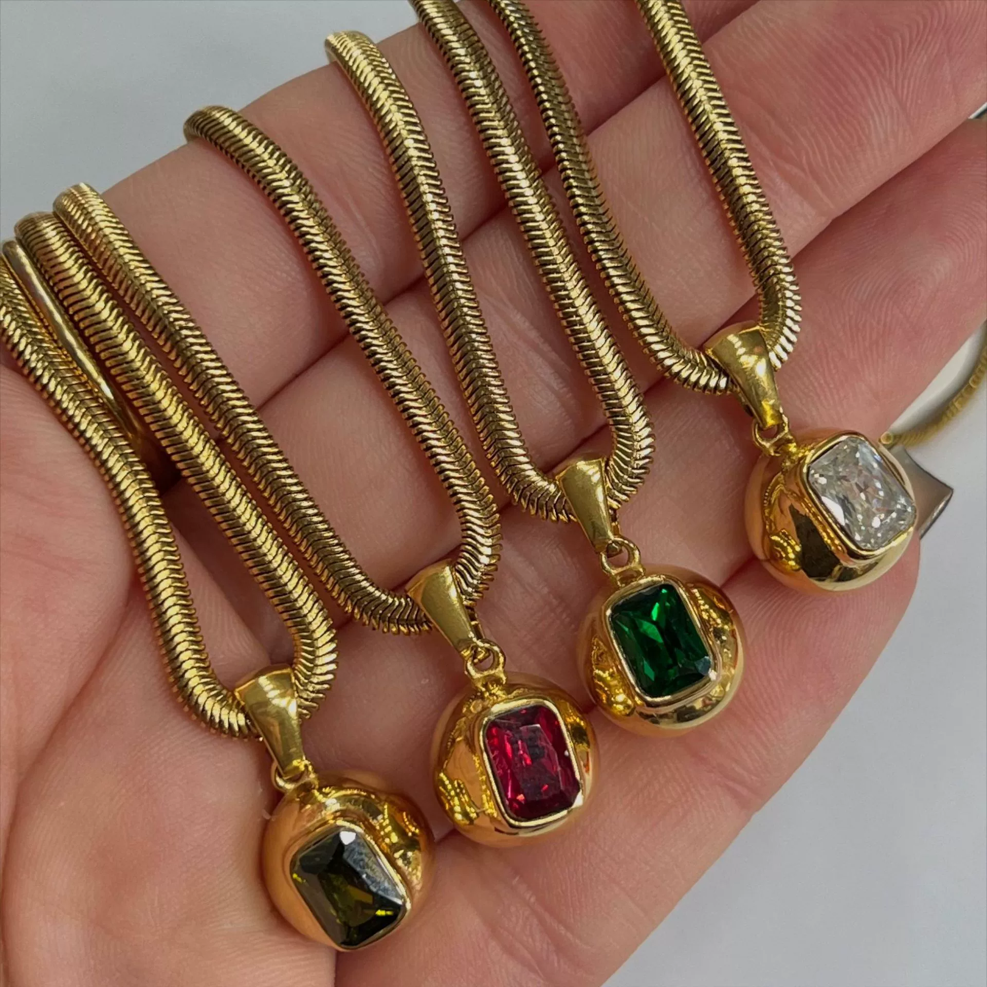Wholesale Women's Light Luxury Geometric Titanium Steel Pendant Necklace With Snake Bone Chain Real Gold Electroplated