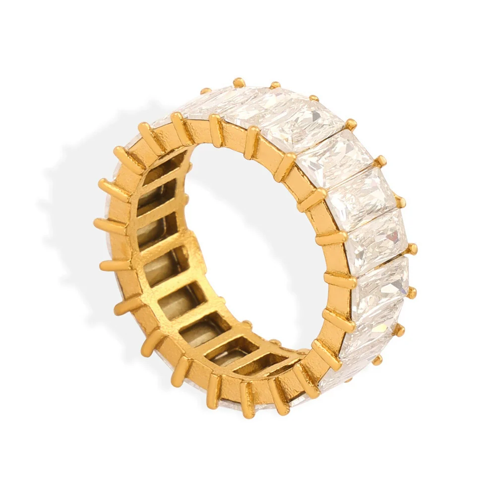 Wholesale Women's Light Luxury Geometric Zirconia Inlaid Goldplated Titanium Steel Ring - Image 5