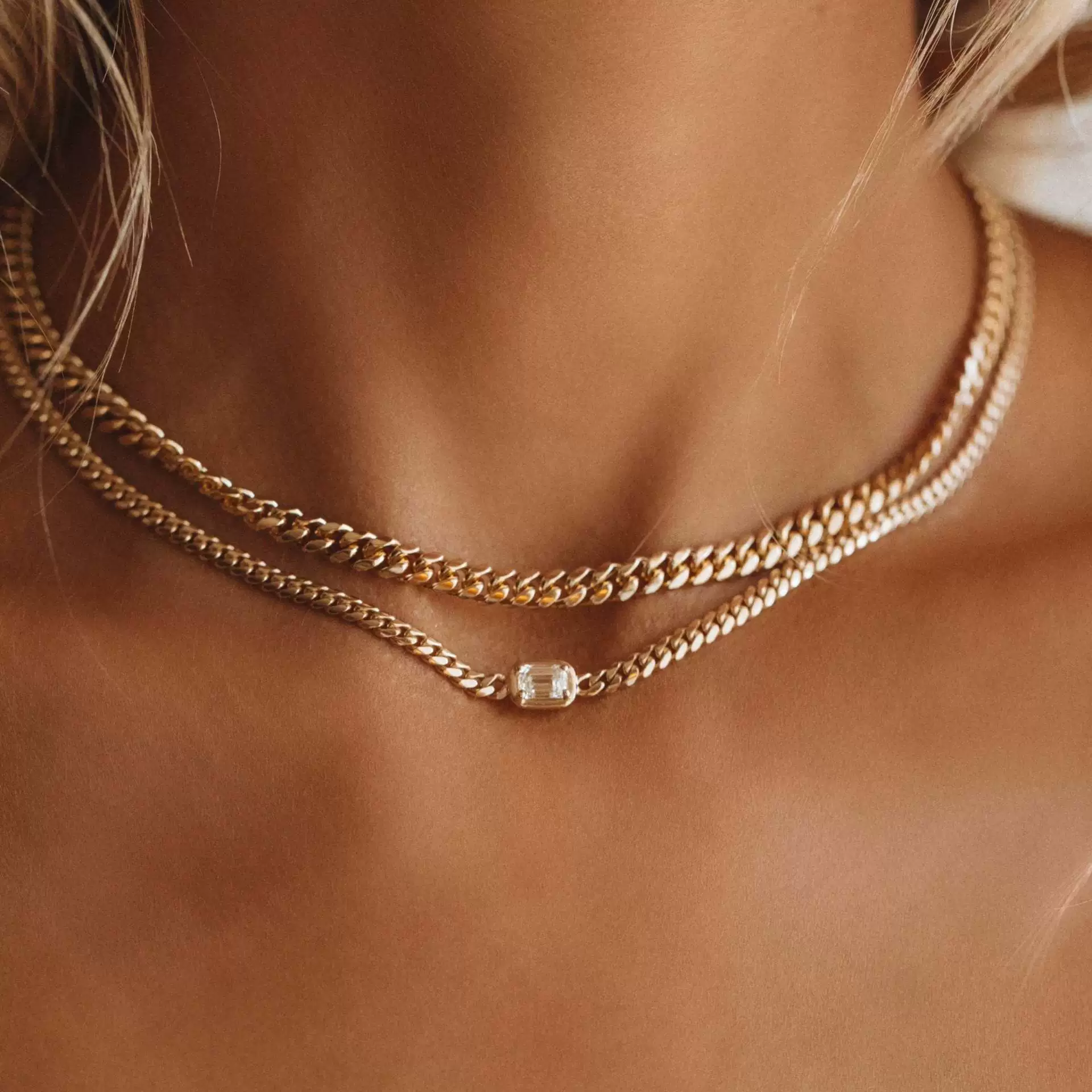 Wholesale Women's Light Luxury Heartshaped Titanium Steel Cuban Chain Necklace With Diamond Treatment - Image 3