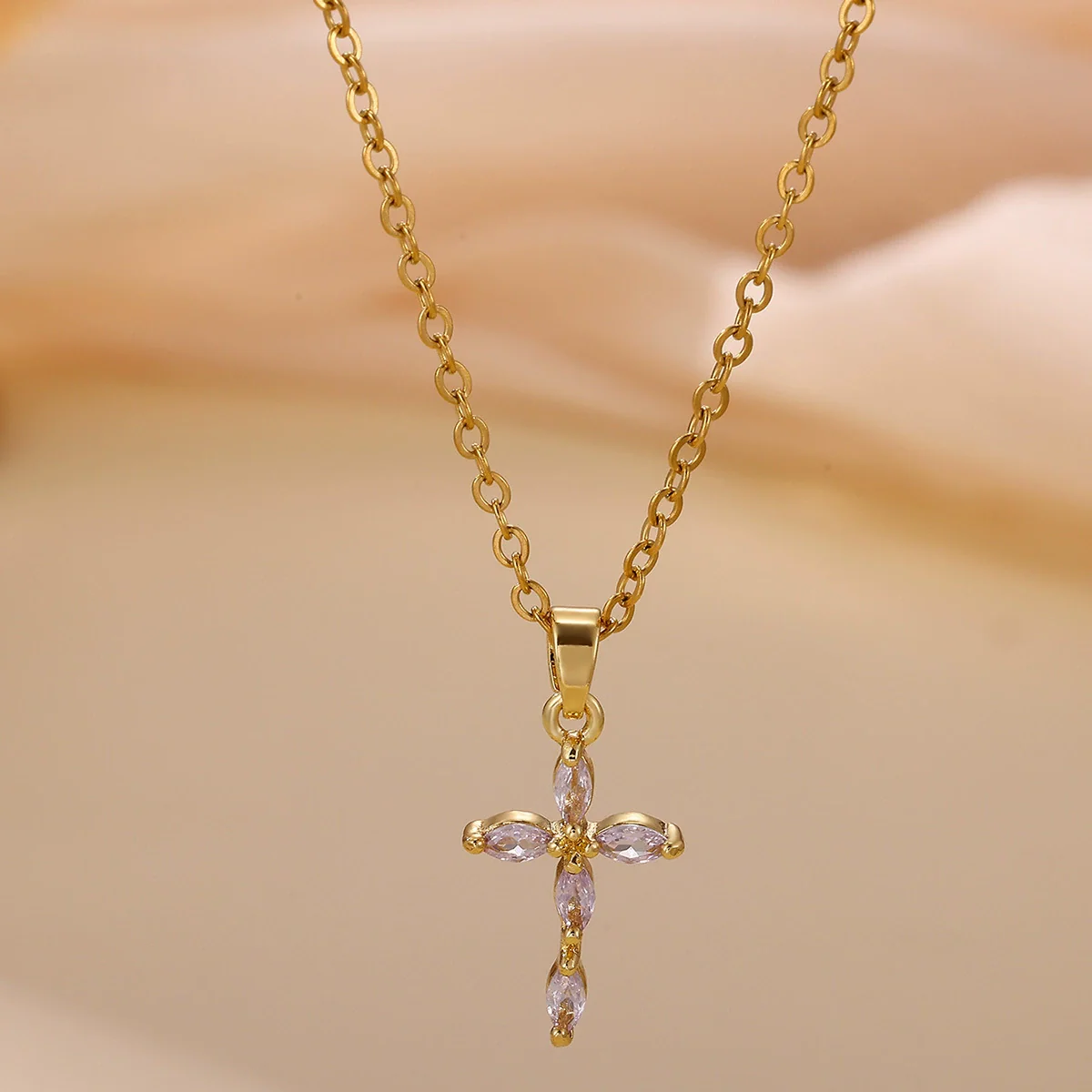 Wholesale Women's Light Luxury Mini Geometric Cross Micropaved Zircon Copper Pendant With 18K Gold Plated O Word Chain Highend Jewelry - Image 4