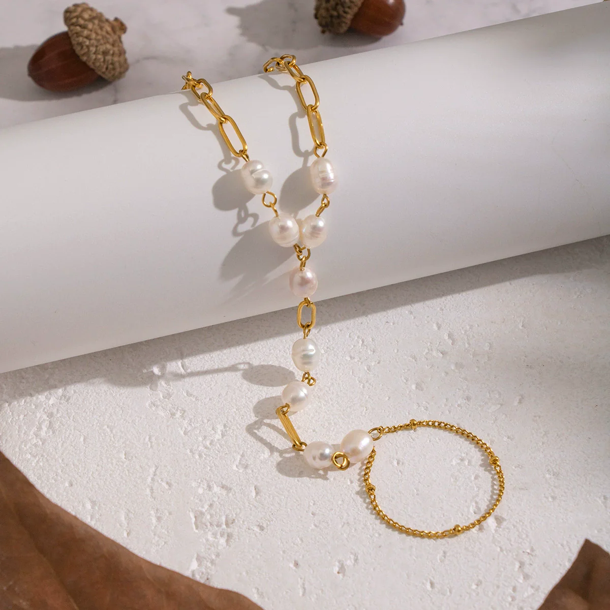 Wholesale Women's Light Luxury Minimalist Geometric Stainless Steel Real Gold Plated Finger Chain Bracelet With Natural Freshwater Pearls - Image 3