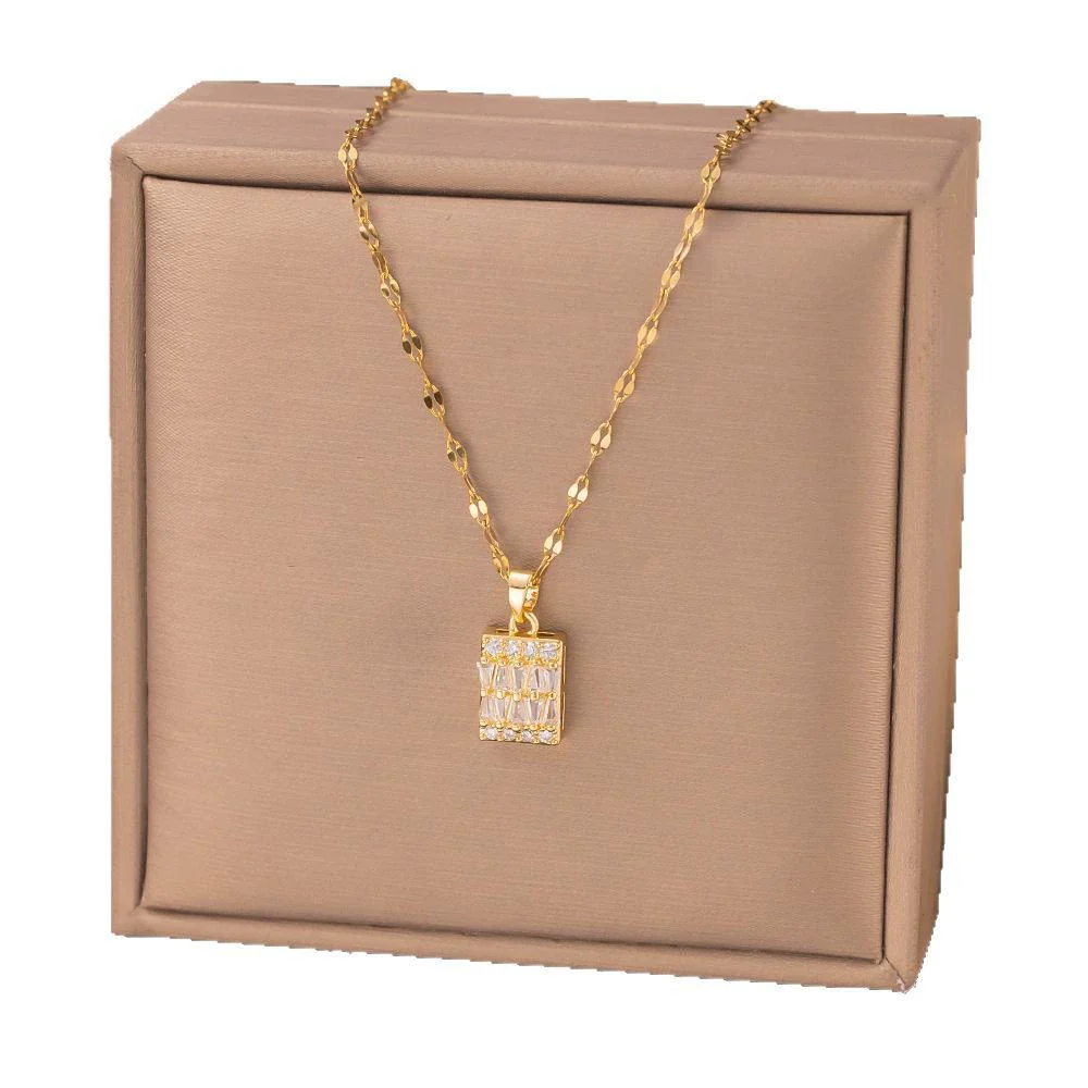 Wholesale Women's Light Luxury Minimalist Heart Shape Copper Electroplated Clavicle Chain Necklace - Image 5
