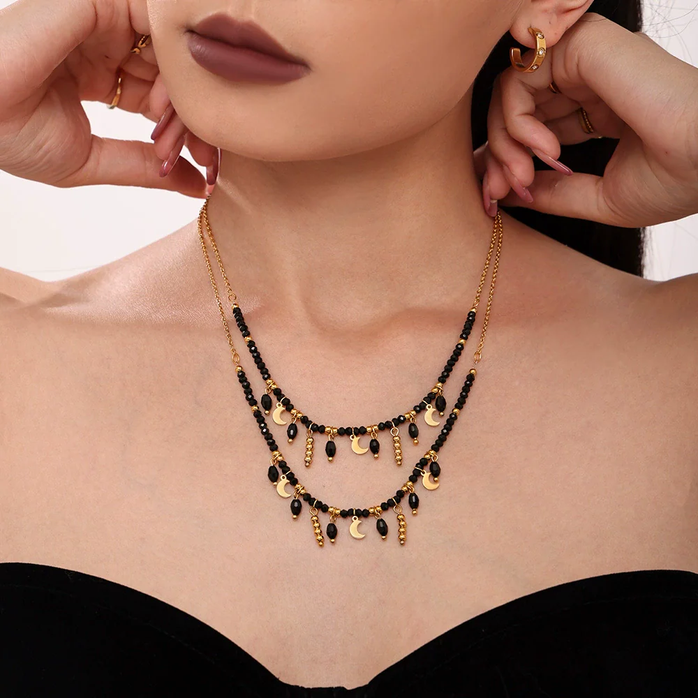 Wholesale Women's Light Luxury Stainless Steel Black Crystal Geometric Tassel Moon Collarbone Necklace With Electroplating - Image 3