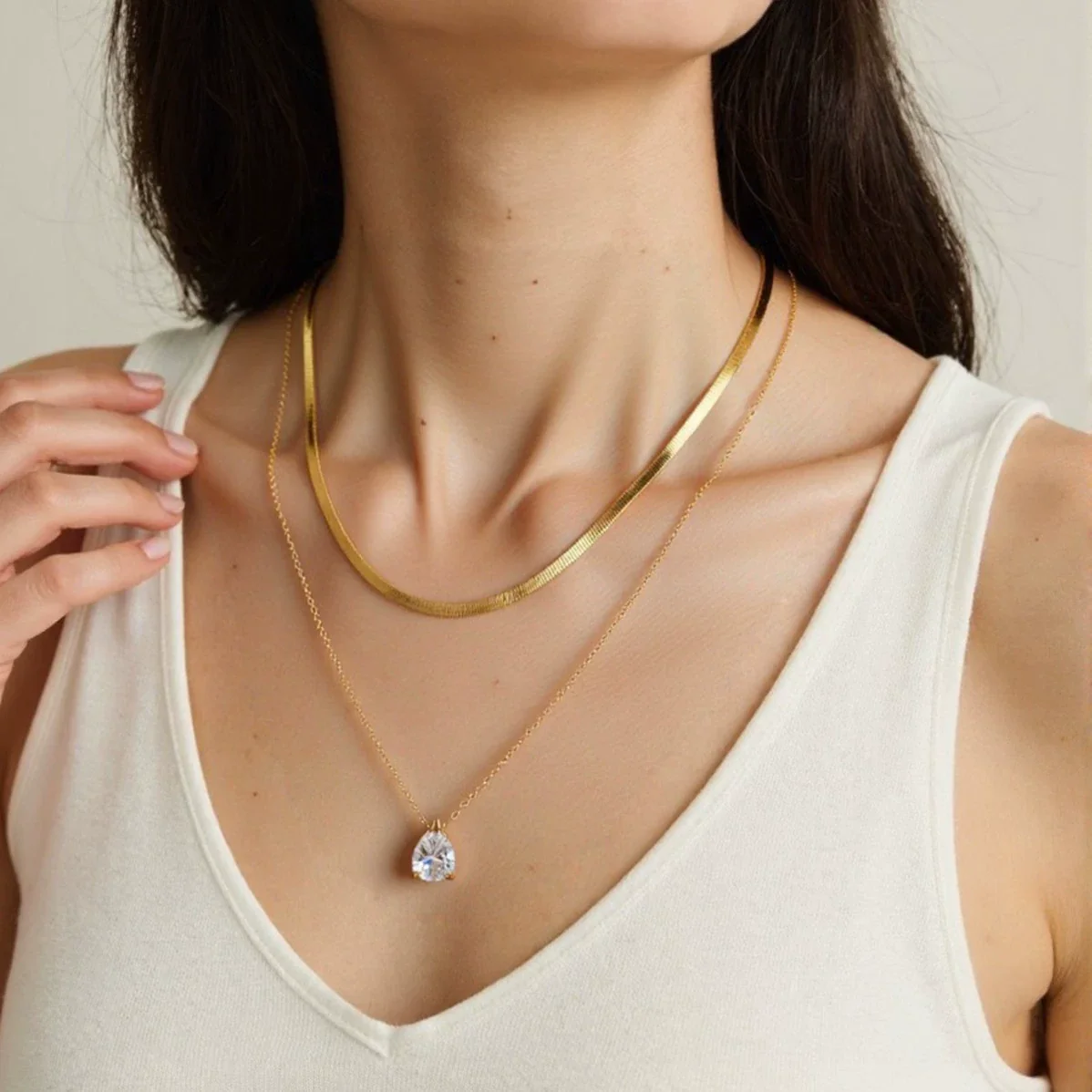 Wholesale Women's Light Luxury Style Colorful Zircon Stainless Steel Drop Shape Pendant Stacked Clavicle Chain Necklace With Pvd Furnace Vacuum Real Gold Plating - Image 3