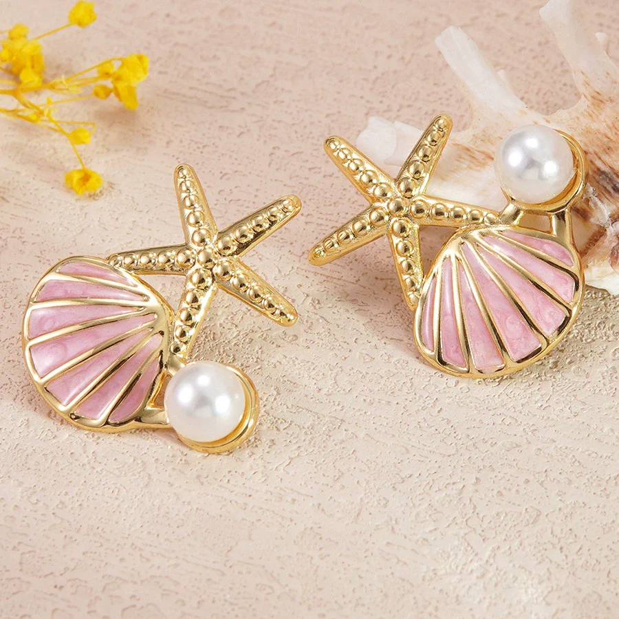 Wholesale Women's Light Luxury Style Dripping Oil Animal Stainless Steel Earrings - Image 2
