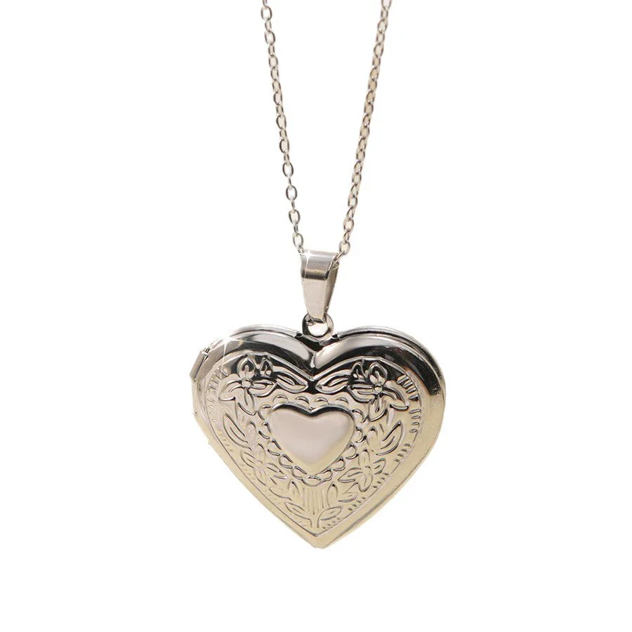 Wholesale Women's Light Luxury Style Electroplated Stainless Steel Heartshaped Photo Frame Pendant Necklace - Image 5