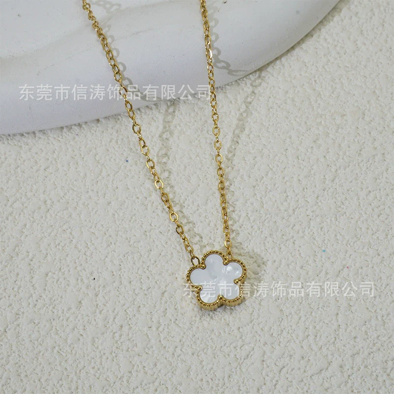 Wholesale Women's Light Luxury Style Stainless Steel And Titanium Steel Electroplated Geometric Five Leaf Clover And Flower Pendant Clavicle Necklace - Image 2