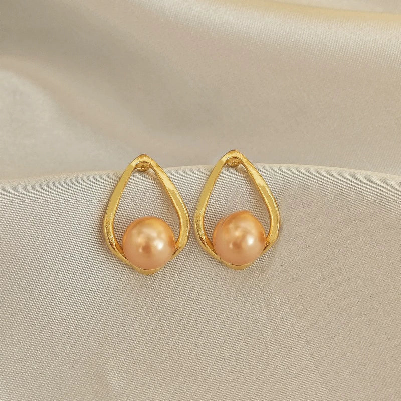 Wholesale Women's Light Luxury Zinc Alloy Water Drop Shape Electroplated Earrings - Image 6
