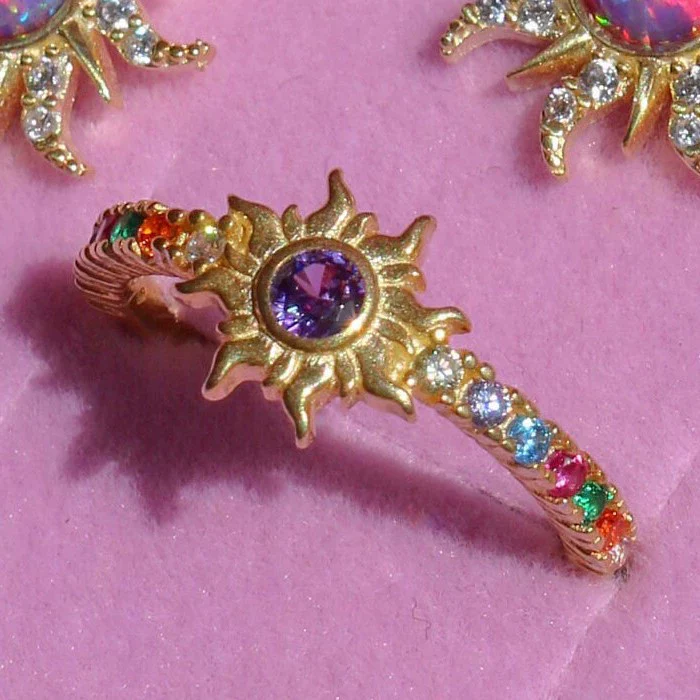 Wholesale Women's Literature And Art Style Copper Necklace With Geometric Zircon Pendant And Diamond Treatment - Image 9