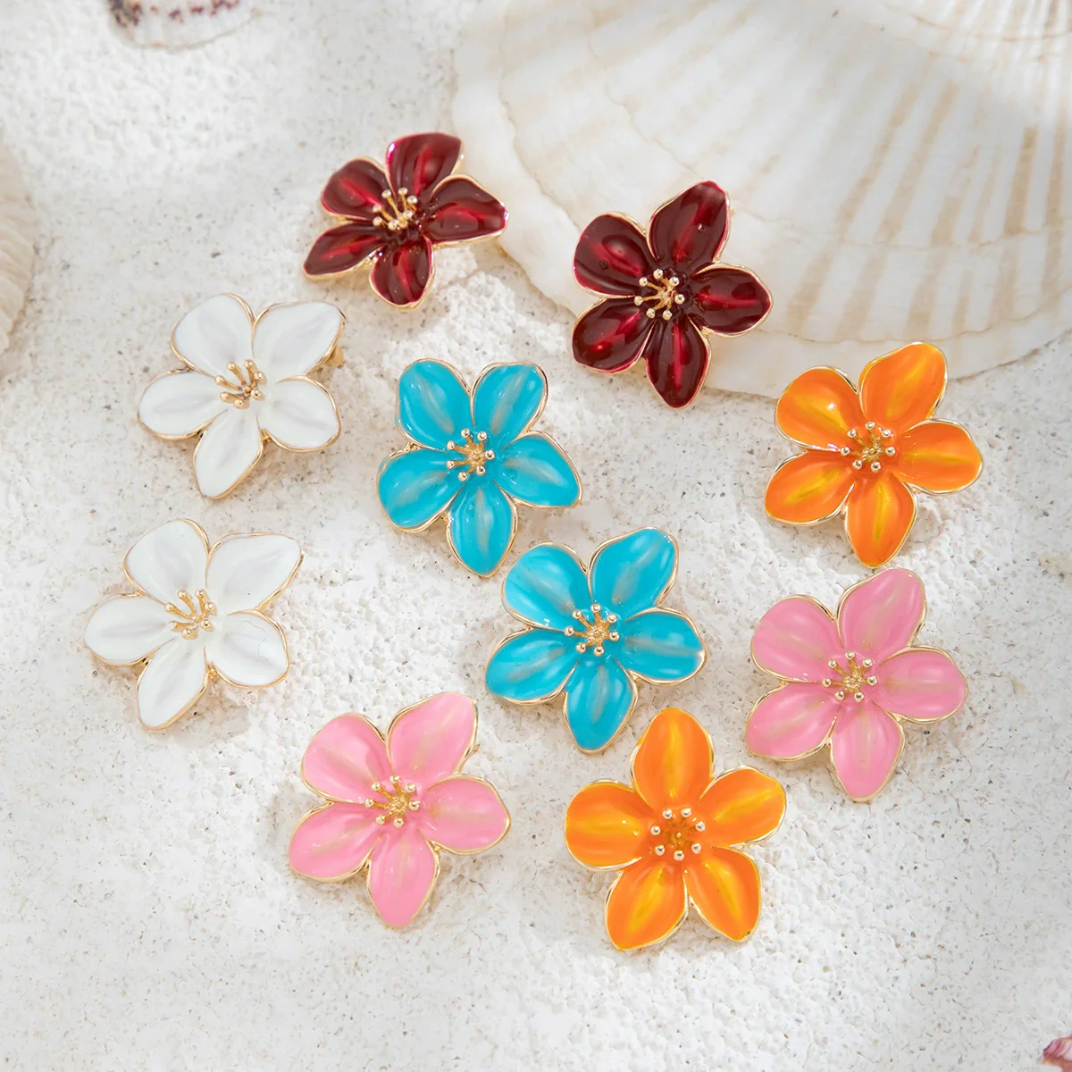 Wholesale Women's Little Fresh Alloy Dripping Oil Flower Earrings - Image 4