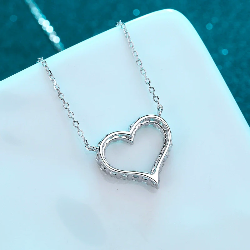 Wholesale Women's Love Pendant Necklace S925 Sterling Silver Plated With Pt950 Gold Heart Pattern - Image 3