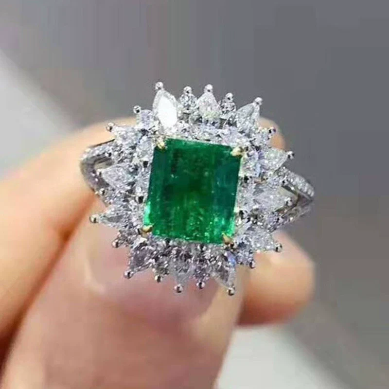 Wholesale Women's Luxury Geometric Square Copper Ring Inlaid With Grandmother Green Zircon - Image 6
